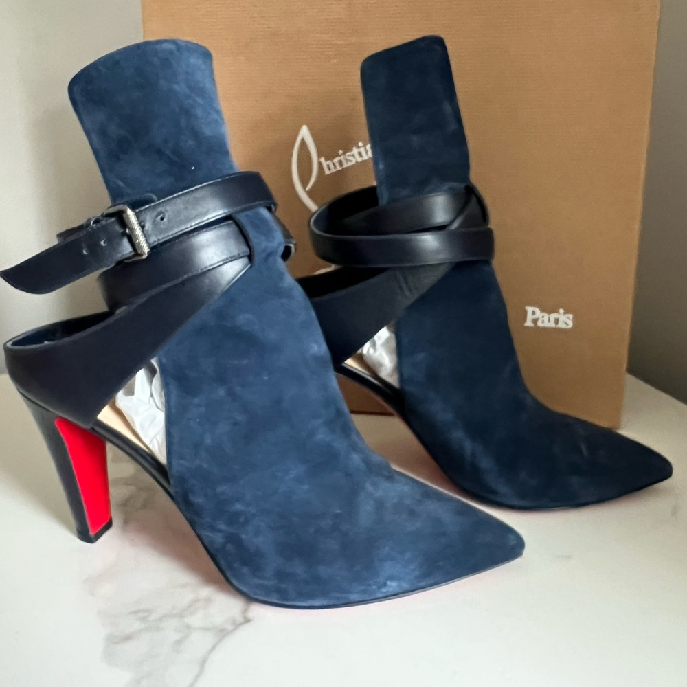 Christian Louboutin Navy Suede Pointipik Bootie, size 39.5